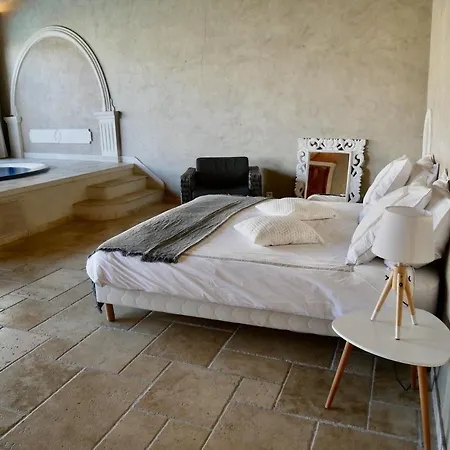 Lüks kamp alanı Le Pool House - Private Jacuzzi - Mas Des Sous Bois *